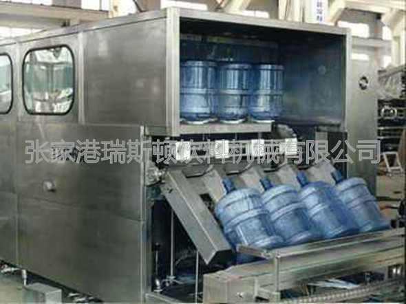純凈水灌裝機(jī)_副本
